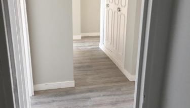 Kennedy - Photo 5, wardrobe