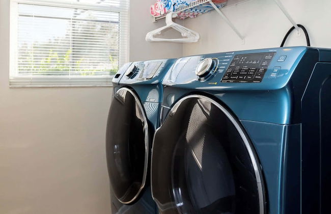 Mickey's Hide Away Screened-in Pool - Foto 55