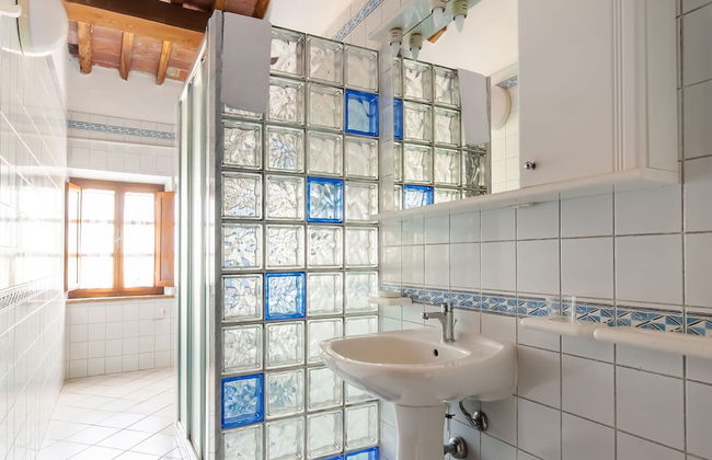 Scenic Farmhouse in Peccioli with Swimming Pool near Lakes - Foto 18