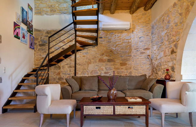 Cozy Holiday Home With Pool and Whirlpool in Maheri - Foto 16