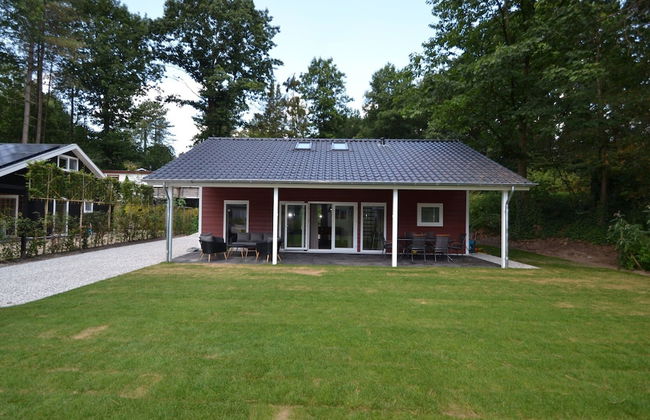Holiday Home With Covered Terrace in Rhenen - Photo 37