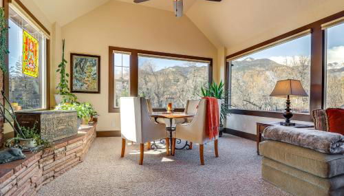 Spacious Manitou Home with Views in Central Location - Foto 5