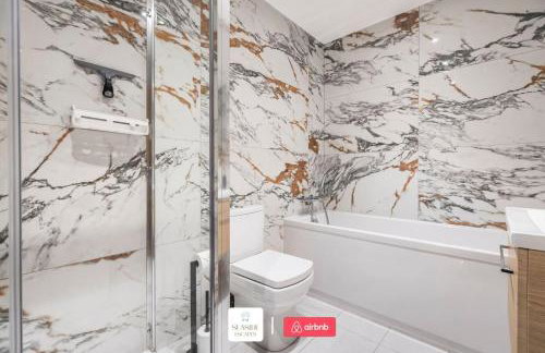 Treeside Place l Seaside Escapes Short Lets & Serviced Accommodation - Foto 34