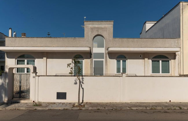 Casa Kalliste In Town - Photo 24