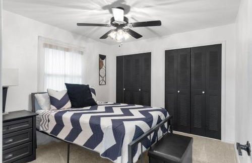 Charming Lakefront Home Hot Tub - Foto 32