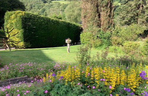 Ty Twt - complete holiday home - Photo 13