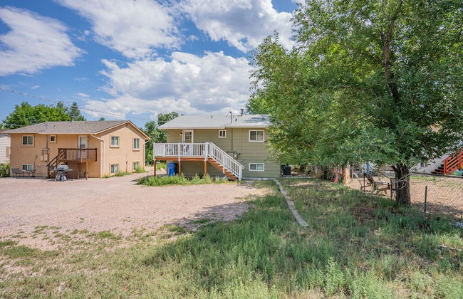 2BR Aptmt Parks Private Deck, Mountain Views! - Photo 42