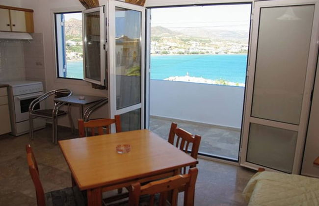 Sea View And Mountain View Apartment For 4 People - Photo 1