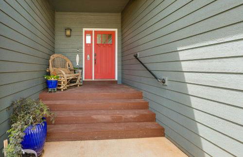 Spearfish Retreat with Fireplace and Mountain Views! - Foto 25