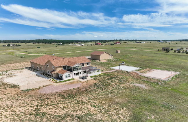 Black Forest Resort - Photo 49