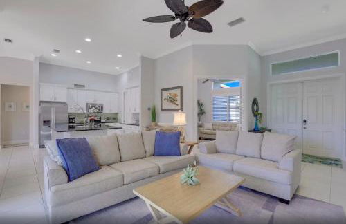 4BR Beach House Private Pool Minutes to Beach - Foto 11