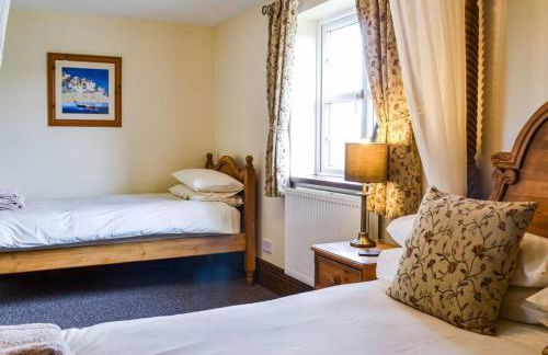 Eastfield Cottage Free Parking And Ev Charger - Photo 16