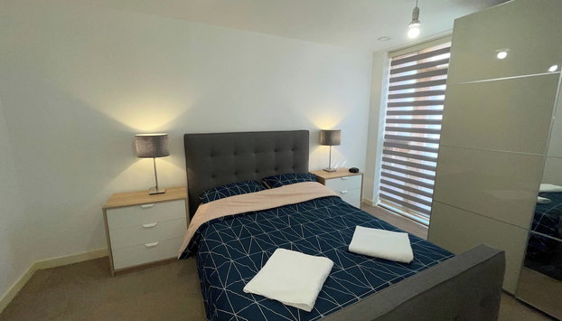 2 Bed-sleeps4-parking-balcony-nearcitycentre - Foto 2, Imagen principal