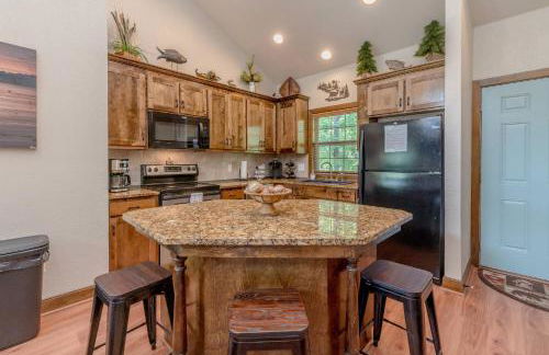 Hickory Hideaway with Communal Pool Access - Foto 15