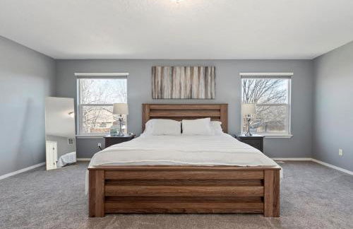 Urban Escape Steps to Downtown - Photo 14