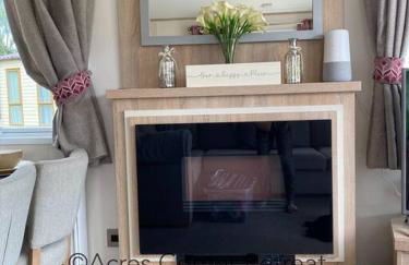 Acres Corner Retreat Inc Hot tub at Tattershall Lakes Country Park - Foto 25