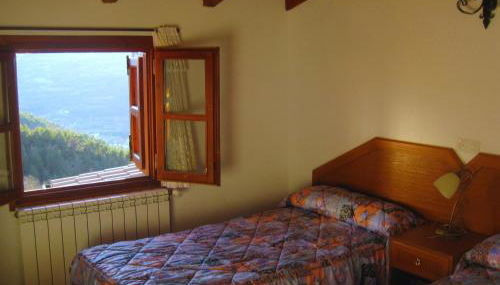 Casa Enriu-habitaciones con opcion a desayuno - Foto 4