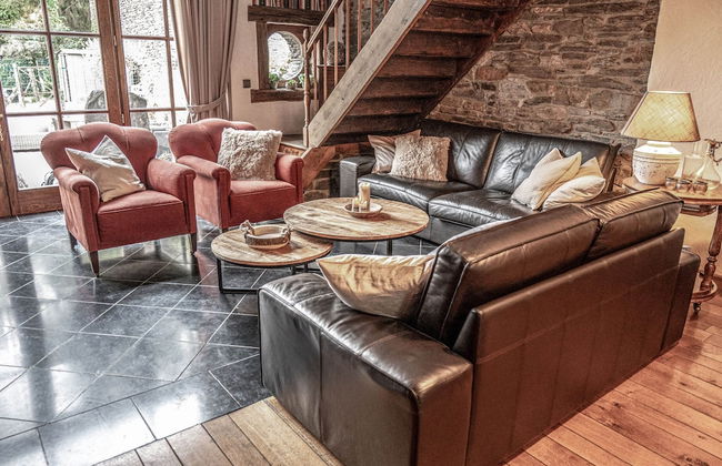 Spacious Holiday Home in Vresse-sur-semois With Terrace - Photo 14