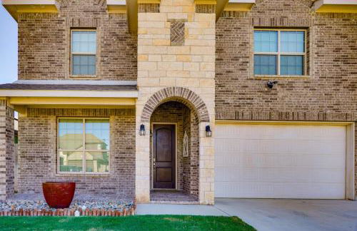 Close to Energy Giants! 3,300-Sq-Ft Midland Home - Foto 31