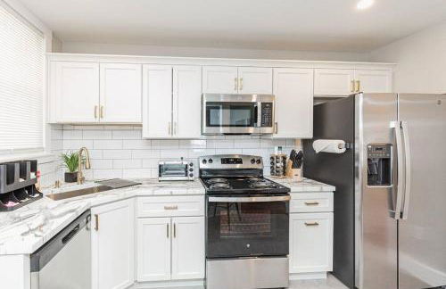 Step into Style Charming RVA Getaway! - Foto 8