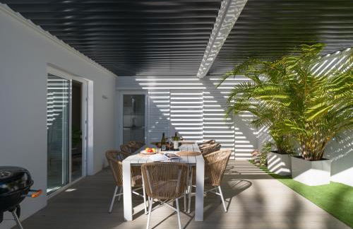 Porto Mare 42 with heated pool on the Front Line by CanaryScape - Foto 47