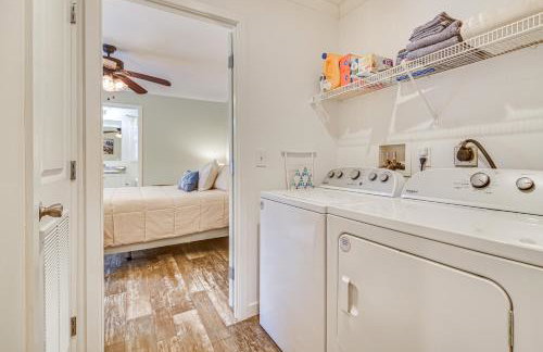 Near Trails and VAST Access! Modern Burke Home Base - Foto 21