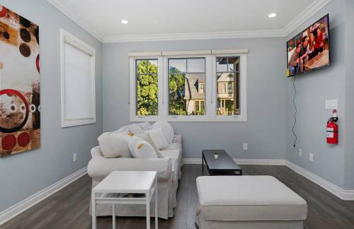 Comfy 4BR home near Korea Town - Foto 13