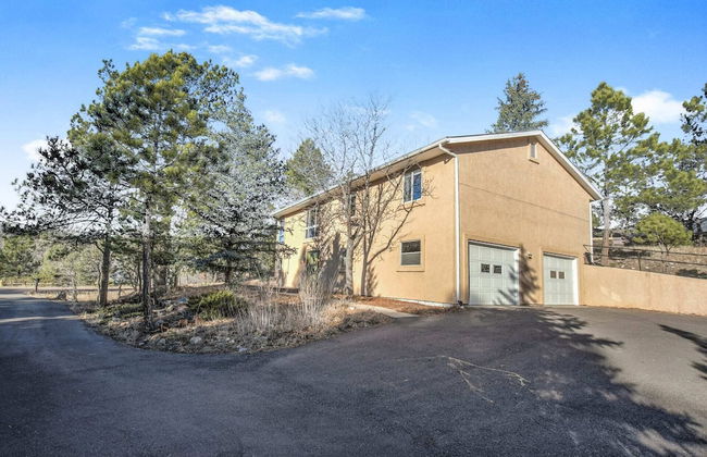 4bdgame Loungehot Tubdog Friendlyclose to AF Academy - Foto 42