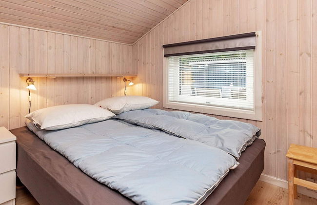 6 Person Holiday Home in Farso - Photo 3