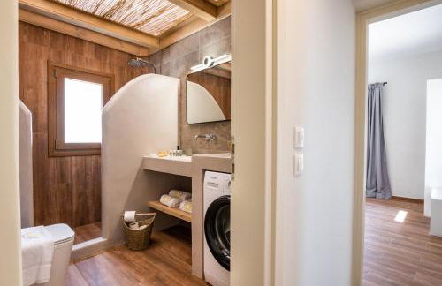 Lithos Luxury Pool Villa - Photo 6