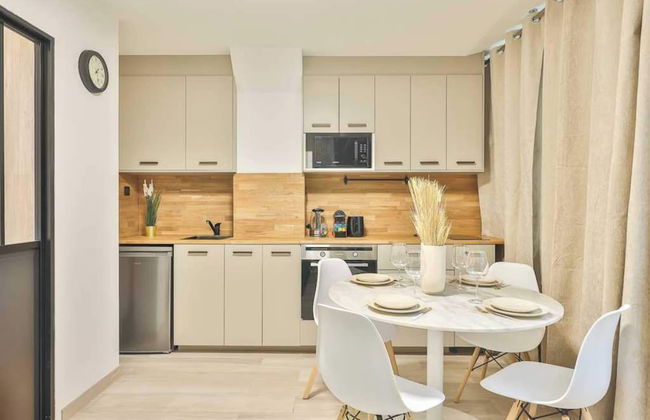 Newly Renovated Appartement Canal de L'ourq - Foto 1