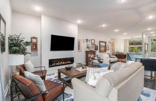 Luxurious Midtown Retreat with Elevator Access - Foto 49