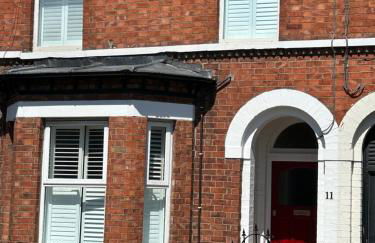 Charming Victorian Terrace, South Belfast - Foto 3