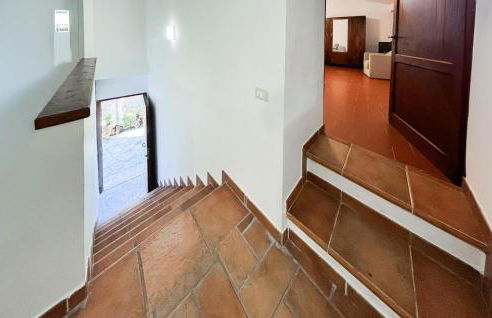 Awesome Apartment In Armenzano - Foto 14