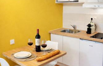 CONTEMPORAIN avec Terrasse en Centre Ville - Photo 3