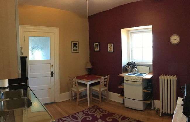 1 BR Apartment in Historic District - Foto 8