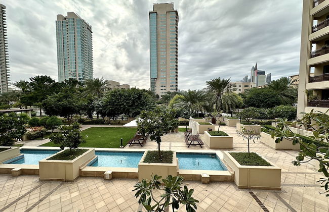 Lux BnB Greens & Views Lake View - Photo 32