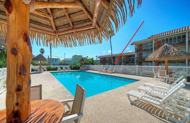 Beach Boardwalk Access Pool + Remodeled Interior Tropical Haven by Avantstay - Photo 1