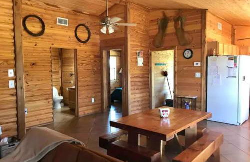 Cottonwood Creek Cabins - Alpine, TX - Foto 65