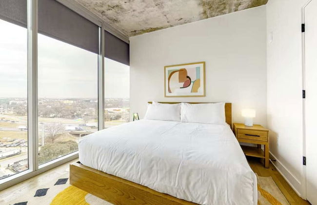 Luxe High Rise off of Rainey St. - Foto 3