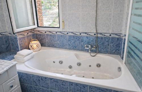 Mesa de Baño - Casa con hidromasaje y balcón con vistas Alhama de Granada - Foto 45