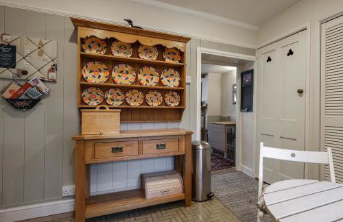 September Cottage - Photo 10