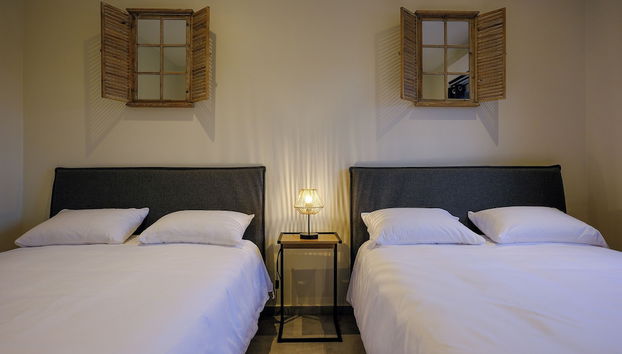 Great Location - Newly Built and Beautiful Home - Foto 3, Habitación