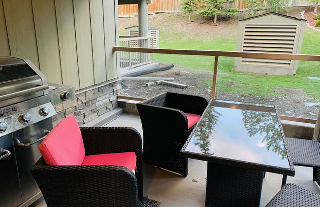 One Studio with BBQ & a Huge Patio - Photo 40