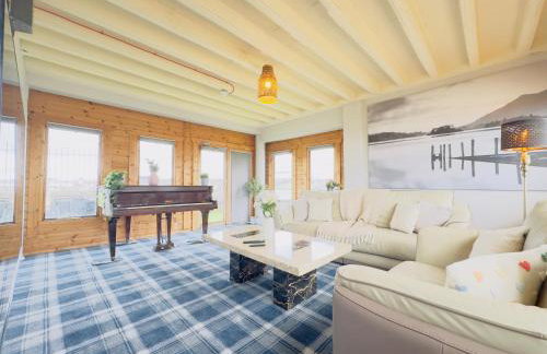 Top Floor Apartment with Castle Views - Foto 22