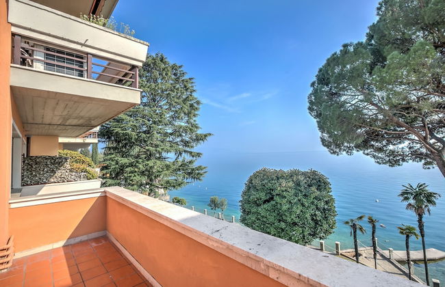 Franka House Fantastic Lake View - Photo 23