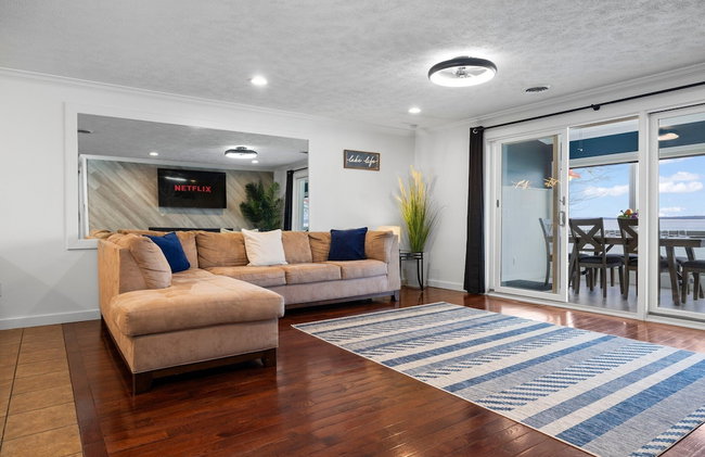 Stunning Newly Renovated Modern Beach House - 7633 - Foto 77