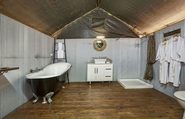 Seven Mile Beach Holiday Park - Photo 34