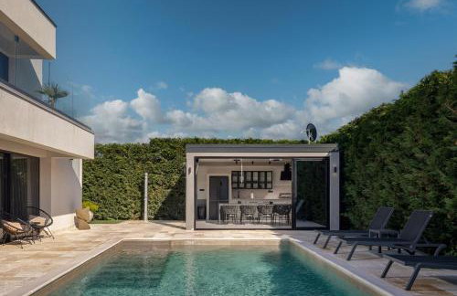 Villa Zorina heated pool 45 m2, Jacuzzi & sauna - Foto 39