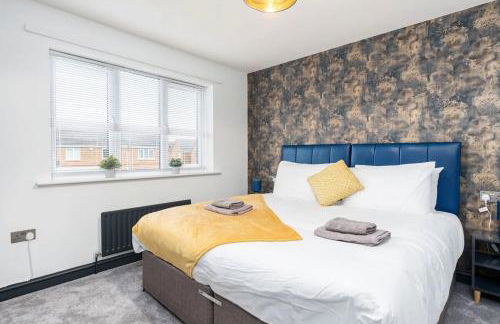 Spacious and Lovely 3-bed Home in Sleaford by Renzo, Driveway, Sleeps 6! - Foto 13